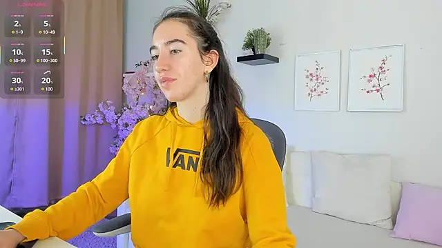 Belle Via online show from March 2026 01:39:01 PM