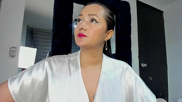  Cristal evans online show from February 2025 04:04:01 AM