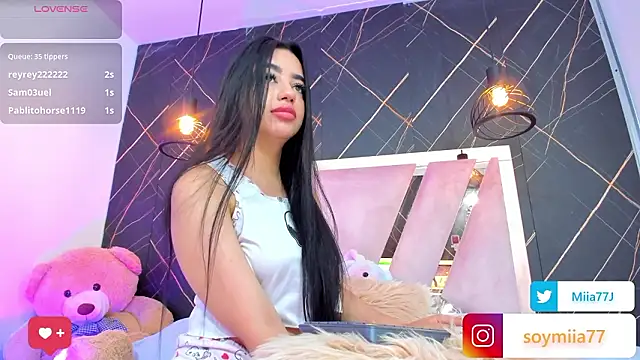 Snapshot of Miia77_ chatting on March 2026 07:15:01 AM Miia77 online show from March 2026 07:15:01 AM