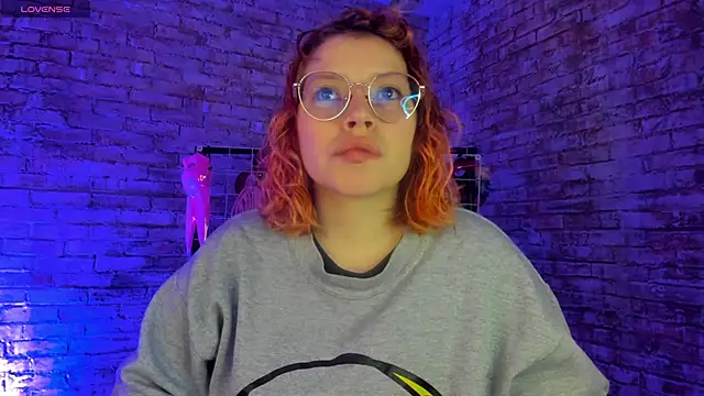 Snapshot of Cherry_xoxx chatting on September 2025 11:21:01 AM Cherry xoxx online show from September 2025 11:21:01 AM