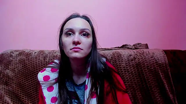 Snapshot of AlmaQueen chatting on December 2024 08:05:01 AM AlmaQueen online show from December 2024 08:05:01 AM