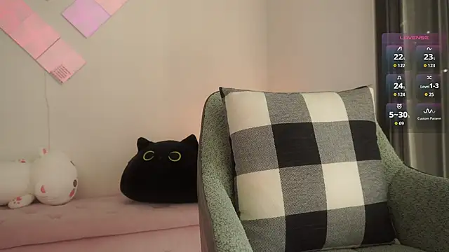 Mysticxkitty online show from October 2025 04:19:01 PM