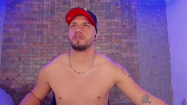 Jacoob19  online show from December 2024 12:16:02 PM