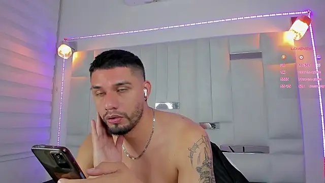 Jacoob19  online show from February 2025 04:14:02 PM