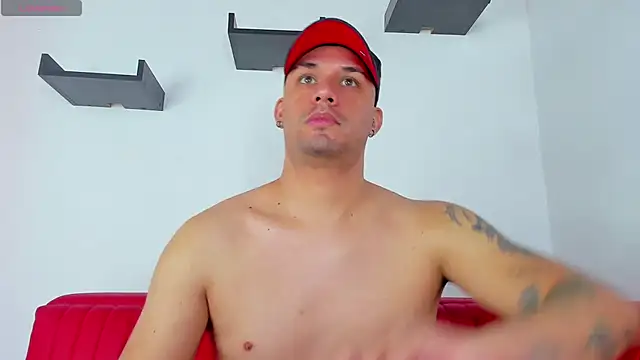 Jacoob19  online show from November 2025 02:27:02 PM