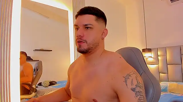 Jacoob19  online show from December 2025 05:16:01 AM