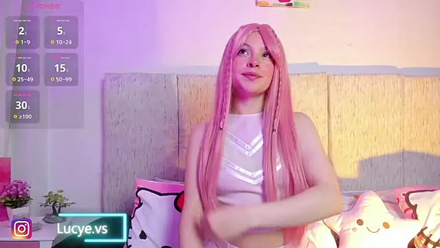 LucyEvans  online show from October 2025 04:23:02 AM