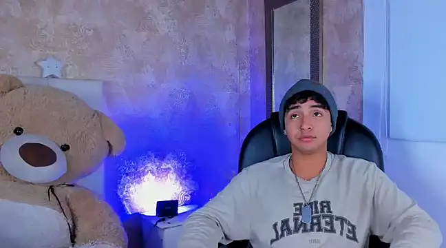 Snapshot of Muichiro_tokito1 chatting on January 2025 05:17:02 AM Muichiro tokito1 online show from January 2025 05:17:02 AM