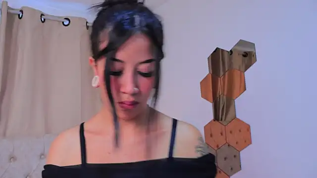 JulessCornett online show from January 2025 08:21:02 PM