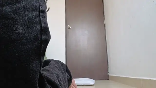 Saturno v online show from March 2026 11:11:01 PM