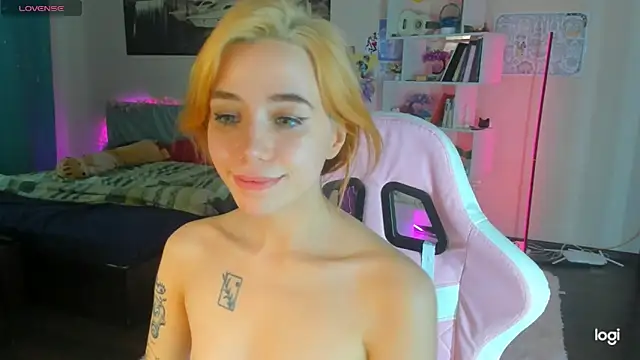 Ramona Johnson online show from February 2025 10:25:02 AM