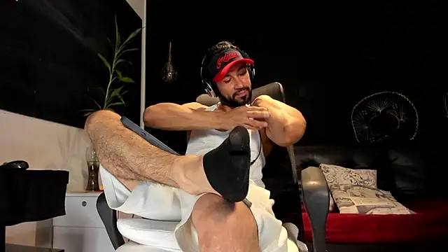 Snapshot of alessandro_wye chatting on November 2025 06:56:02 AM alessandro wye online show from November 2025 06:56:02 AM