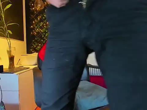 Snapshot of alessandro_wye chatting on February 2026 09:08:01 AM alessandro wye online show from February 2026 09:08:01 AM