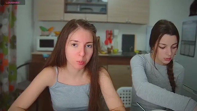 fcjuicy pussy online show from February 2025 12:16:02 PM