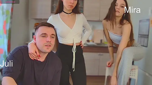 fcjuicy pussy online show from March 2025 10:38:01 AM