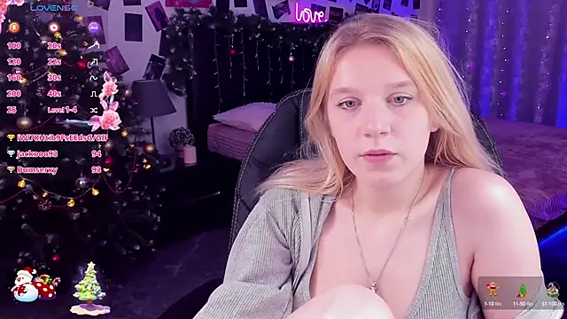 KarambaMoon online show from December 2024 03:05:02 AM