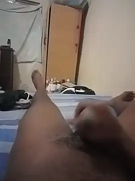 Snapshot of izinjamfee2 chatting on February 2026 10:28:02 PM izinjamfee2 online show from February 2026 10:28:02 PM