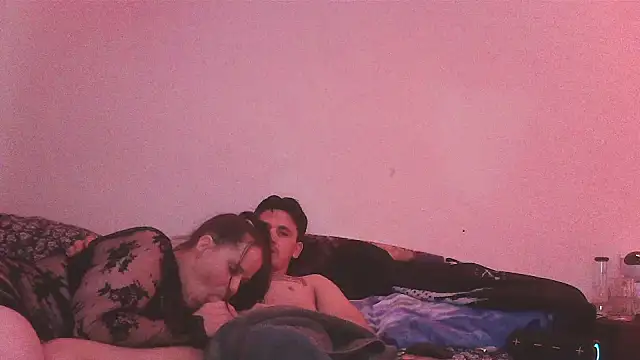 chill wolf389 online show from May 2026 12:15:01 AM