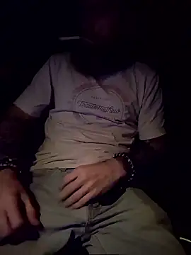 Snapshot of lit702 chatting on January 2026 05:23:01 AM lit702 online show from January 2026 05:23:01 AM