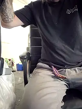 lit702 online show from April 2026 06:54:02 PM