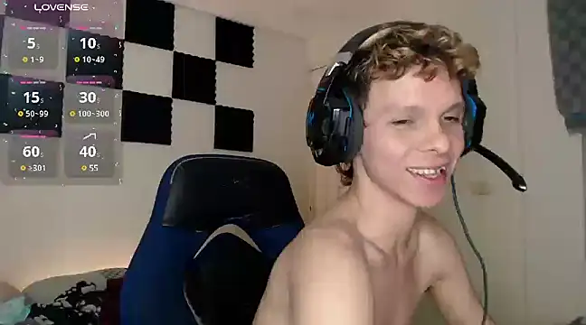 bryamado69 online show from March 2025 12:39:01 AM