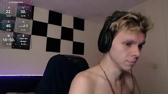 bryamado69 online show from October 2025 04:21:01 AM