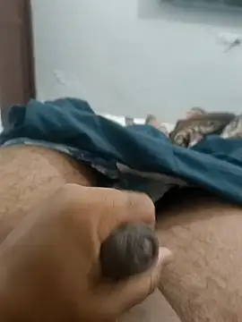 Gururonny07 online show from March 2026 12:02:01 AM