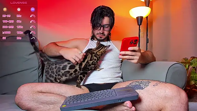 Snapshot of Ackerman_Eren_ chatting on October 2025 10:35:01 AM Ackerman Eren  online show from October 2025 10:35:01 AM