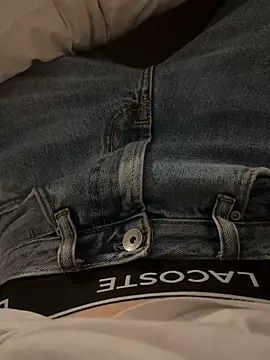 pignoufe online show from March 2026 01:49:01 PM