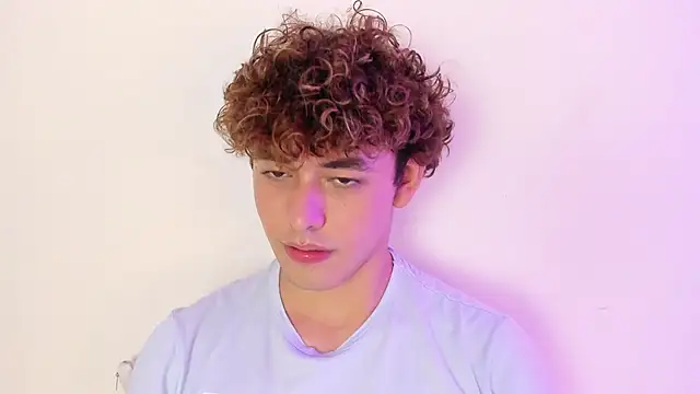 Snapshot of dani_2226 chatting on January 2025 10:16:01 AM dani 2226 online show from January 2025 10:16:01 AM