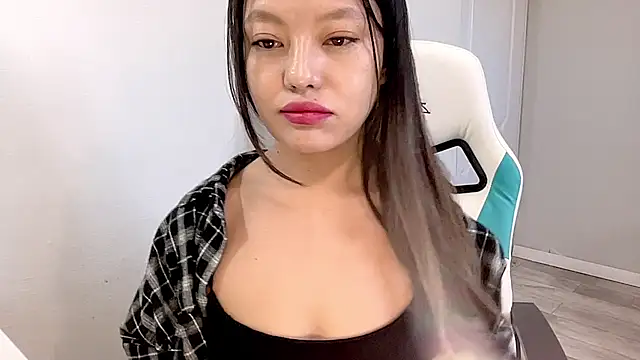 Risalynn online show from December 2024 03:43:01 AM