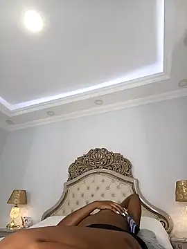 SarahBrunet online show from February 2025 07:59:01 PM