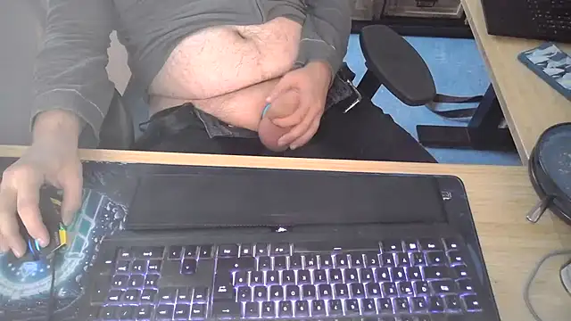 Currycake online show from November 2025 02:45:02 PM