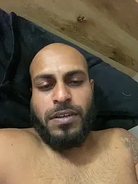 islandvybee55 online show from March 2026 06:34:01 PM