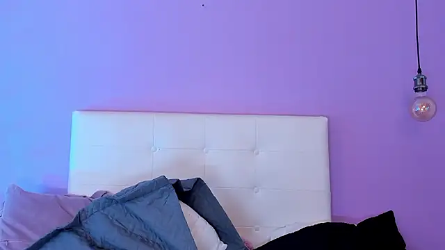 Charlotte11-11 online show from January 2026 07:49:02 PM