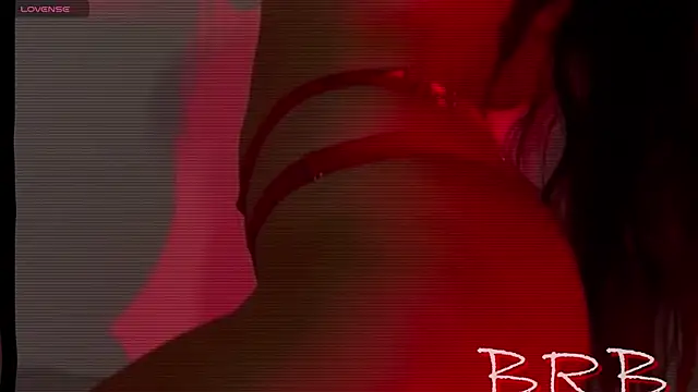 NahiaraEvans  online show from October 2025 06:00:01 AM