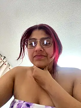 Snapshot of Aprilsmith2 chatting on December 2024 02:42:02 AM Aprilsmith2 online show from December 2024 02:42:02 AM