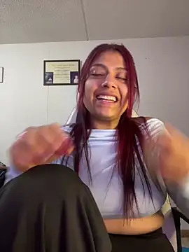 Snapshot of Aprilsmith2 chatting on December 2024 02:34:02 AM Aprilsmith2 online show from December 2024 02:34:02 AM