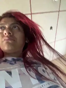 Snapshot of Aprilsmith2 chatting on December 2024 11:33:01 AM Aprilsmith2 online show from December 2024 11:33:01 AM