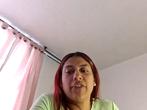 Snapshot of Aprilsmith2 chatting on January 2025 09:47:01 PM Aprilsmith2 online show from January 2025 09:47:01 PM