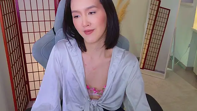 Snapshot of CarrieAmber chatting on April 2026 01:53:02 PM CarrieAmber online show from April 2026 01:53:02 PM