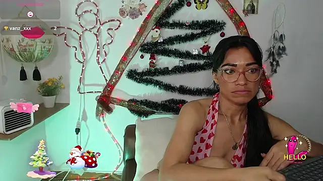 FernandaEloisa online show from December 2024 01:11:02 AM