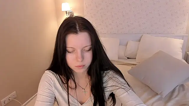 Sandra  Cute online show from December 2024 02:09:01 AM