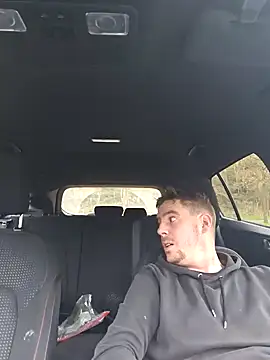 Snapshot of Titanhoott chatting on January 2025 11:02:02 AM Titanhoott online show from January 2025 11:02:02 AM