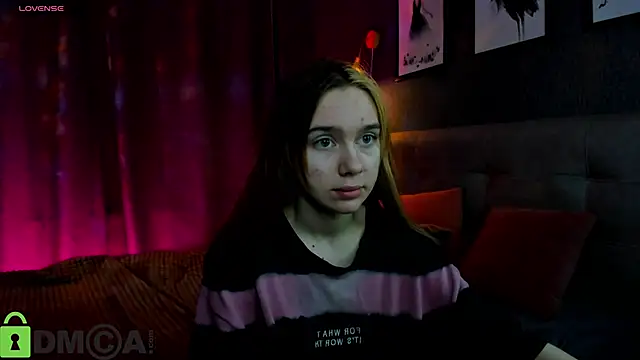 Lesi Moonie01 online show from October 2025 06:58:02 AM