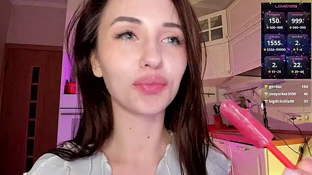 Snapshot of L1TWW chatting on February 2025 08:36:01 PM L1TWW online show from February 2025 08:36:01 PM