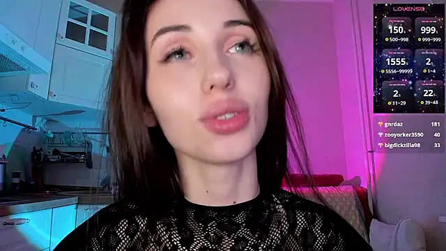 Snapshot of L1TWW chatting on February 2025 08:26:02 AM L1TWW online show from February 2025 08:26:02 AM