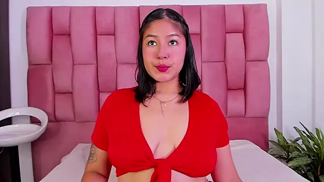 EmmaRossem online show from January 2025 07:42:01 PM