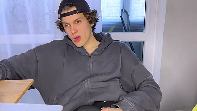 alyx garden online show from April 2026 10:43:01 AM