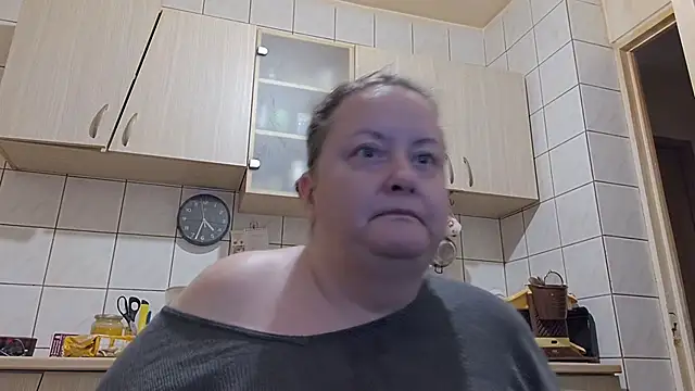 melissaBlessing online show from December 2025 02:28:02 AM